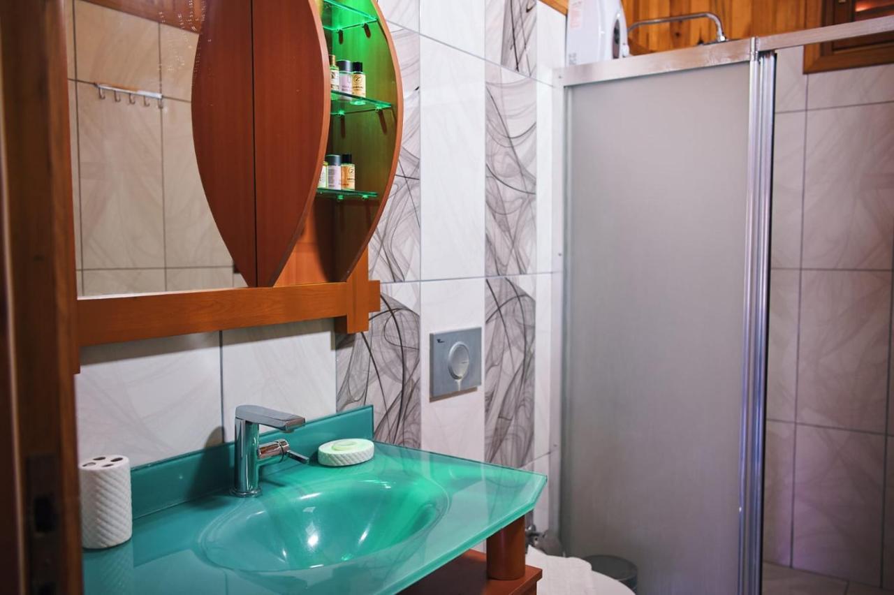 Leontopolis Apart Otel Чирали Экстерьер фото